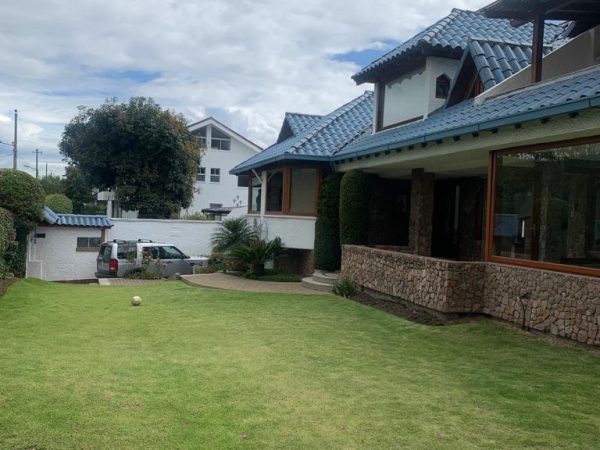 WhatsApp Image 2023-04-20 at 16.08.11 (12)